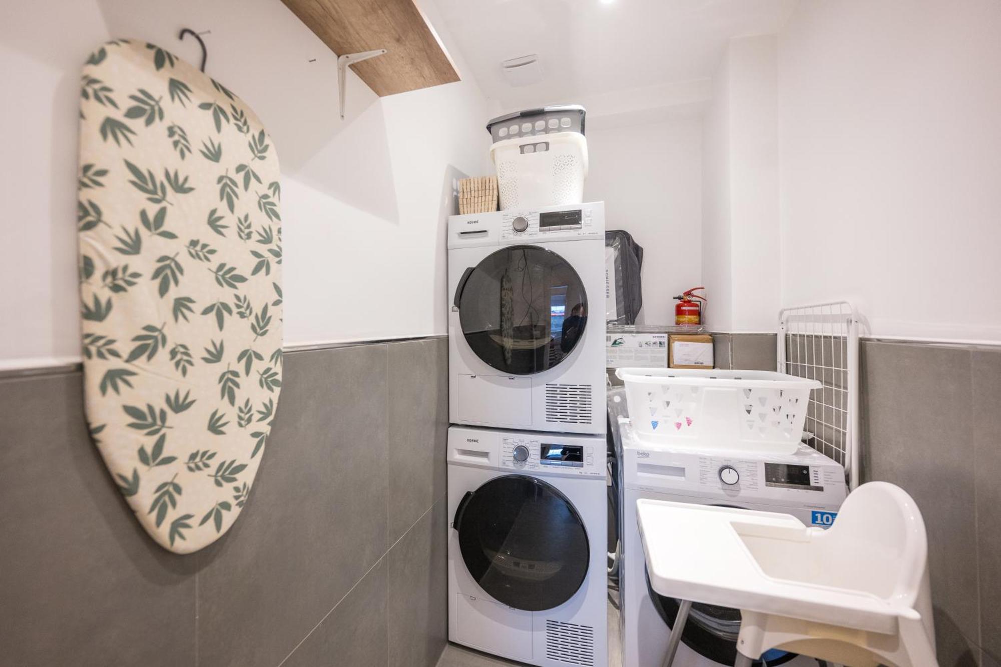 Neu: 100M² - Ideal Fuer Familien/Geschaeftsr. - Hbf Koblenz  Bagian luar foto